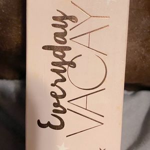 Everyday Vaycay Ciaté London Coconut Setting Mist